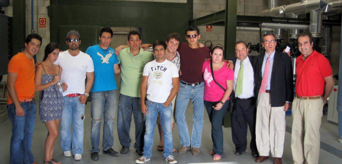 Estudiantes del Instituto Tecnológico de Monterrey conocen las